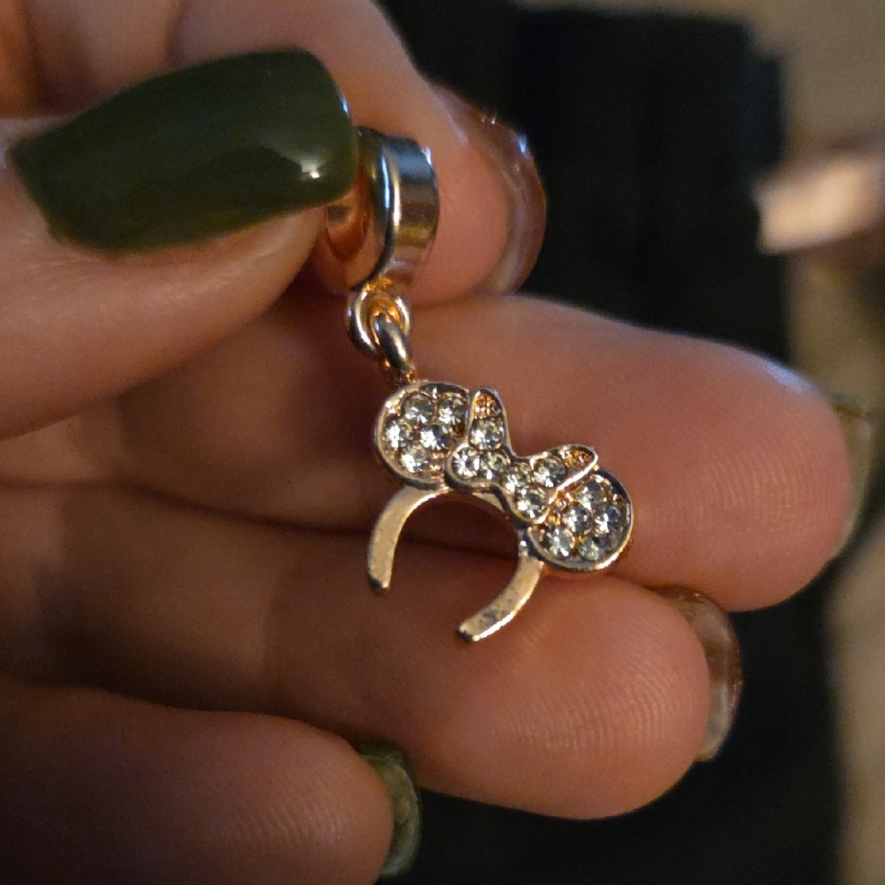 Disney Minnie Ear And Bow Pandora Charm